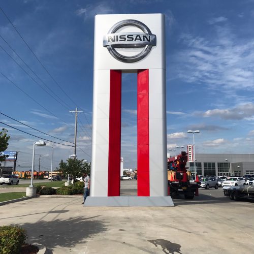 Nissan Pylon